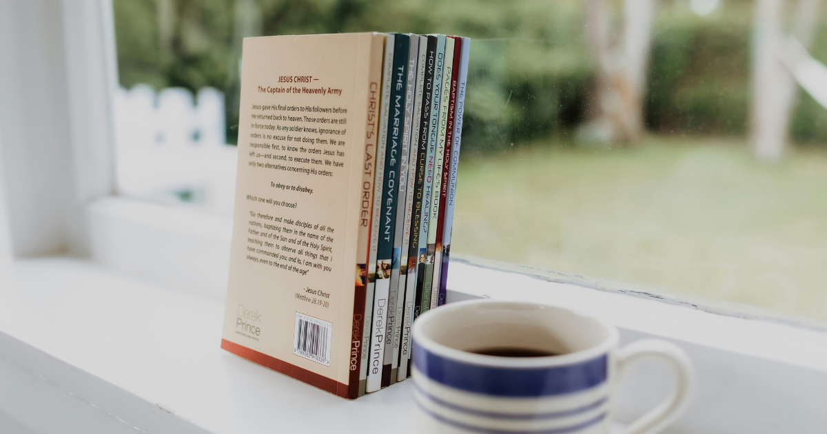 10 gợi ý khai bút đầu năm dành cho người viết để cả năm vạn sự hanh thông